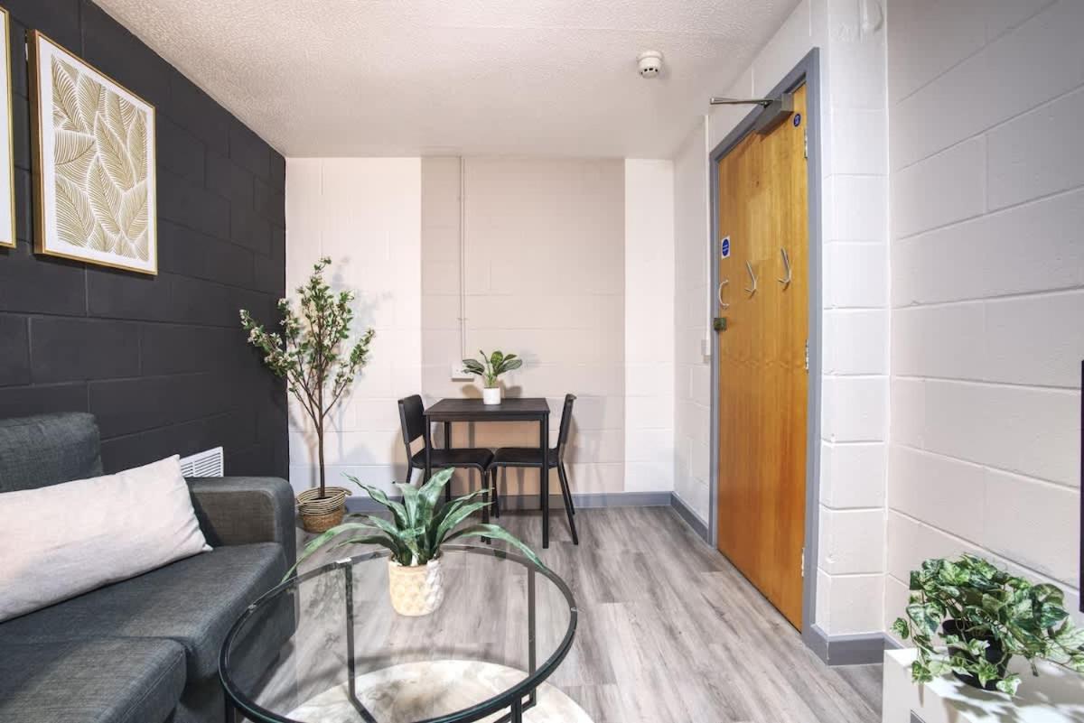 1Br City Centre Apt, Self Check In, Wifi, By Derbnb Шеффілд Екстер'єр фото