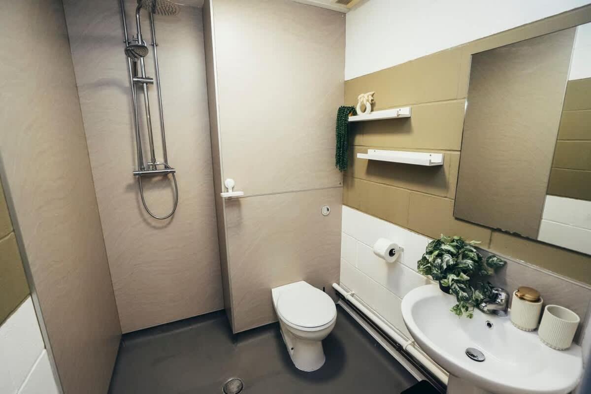 1Br City Centre Apt, Self Check In, Wifi, By Derbnb Шеффілд Екстер'єр фото
