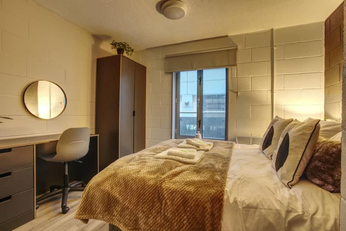 1Br City Centre Apt, Self Check In, Wifi, By Derbnb Шеффілд Екстер'єр фото